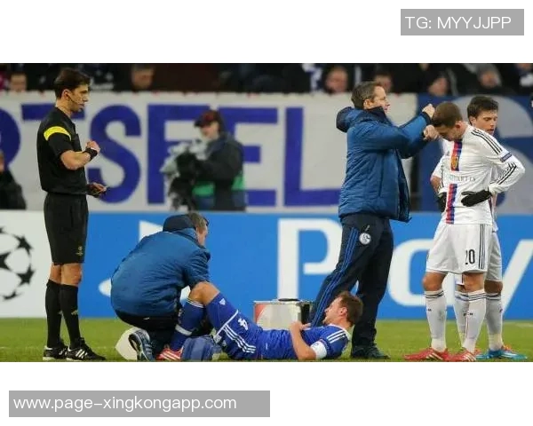 德甲风波：卡尔对媒体影响力的误判与公众沟通的艺术