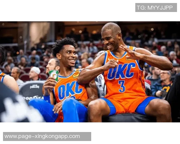 多支球队主动联系保罗探讨未来计划他始终保持训练状态