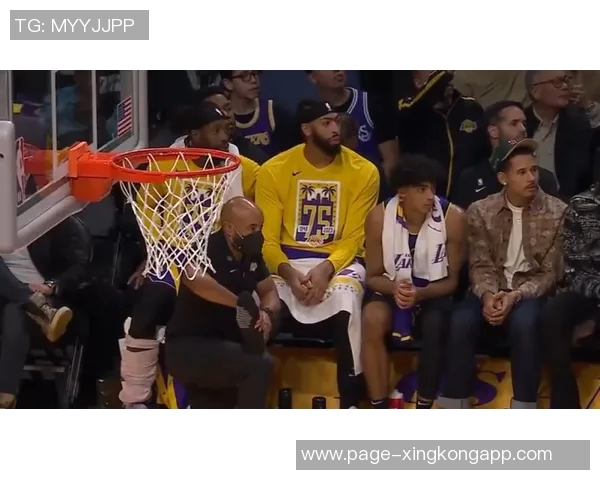 阿特金森透露加兰和梅里尔大概率缺席下一场比赛情况分析 阿特金森透露加兰和梅里尔大概率缺席下一场比赛情况分析